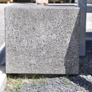Bollard cube 500x500x5001 Bollard cube 500x500x5001